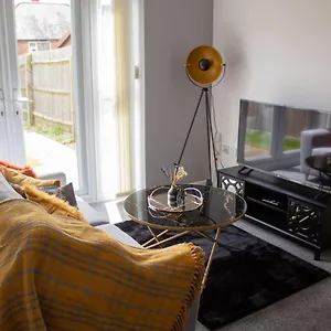 https://villa-cosy-2-bed-house-in.hotelsin-nottingham.com